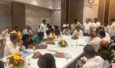 महाराष्ट्र राज्य महानगरपालिका-नगरपालिका,कामगार-कर्मचारी संघटना फेडरेशन पदाधिकाऱ्यांचा राज्यव्यापी मेळावा पिंपरीत संपन्न